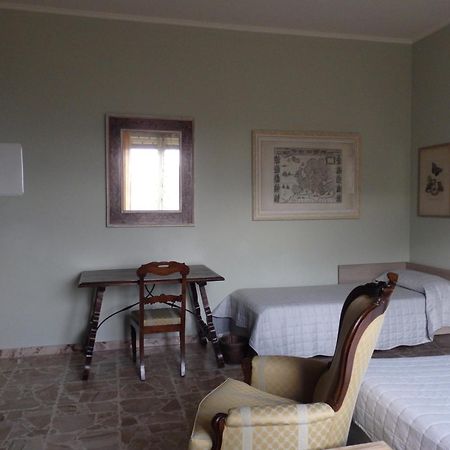 프로바글리오디세오 Riflessi D'Arte B&B 외부 사진